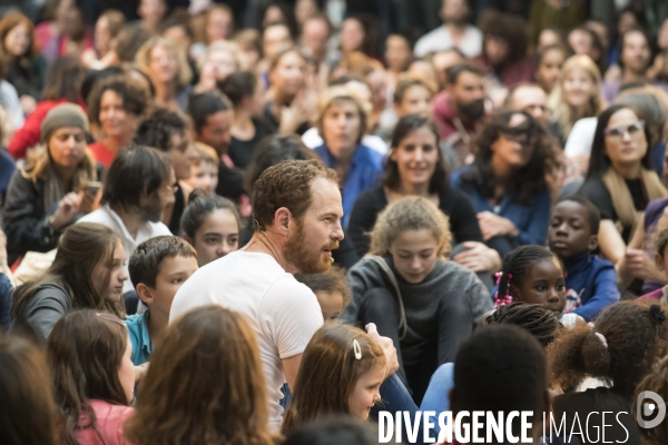 Fous de danse au Centquatre - 104 / Boris Charmatz