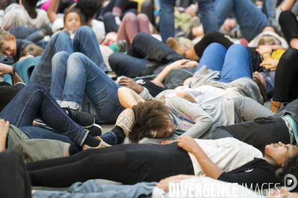 Fous de danse au Centquatre - 104 / Boris Charmatz