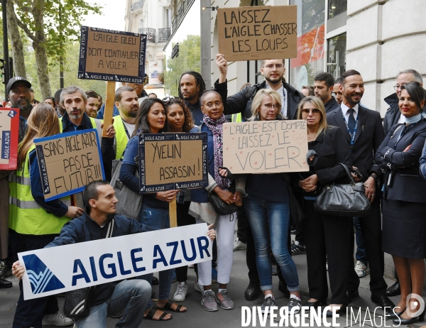 Rassemblement de salariés de la compagnie Aigle Azur