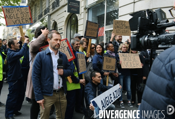 Rassemblement de salariés de la compagnie Aigle Azur