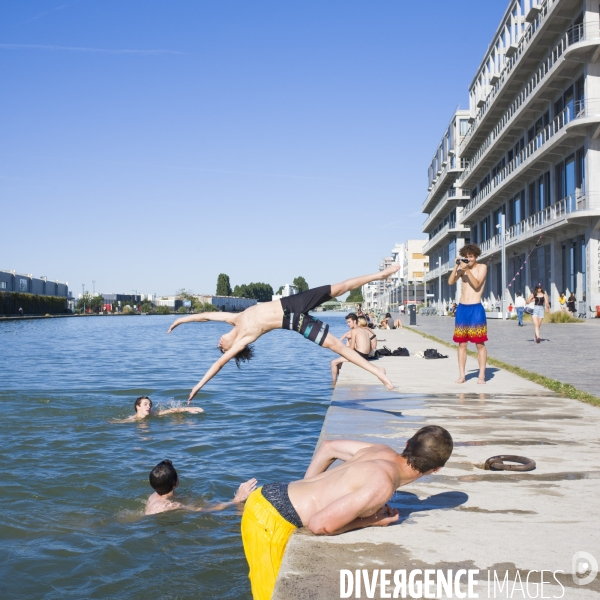 Canal de l ourcq, ete 2019.