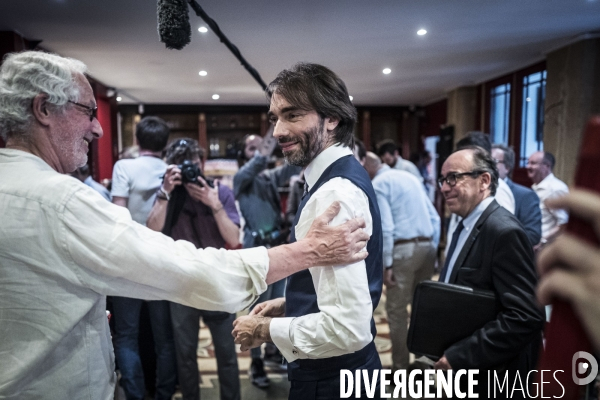 Meeting de Cedric Villani au théâtre du Gymnase.