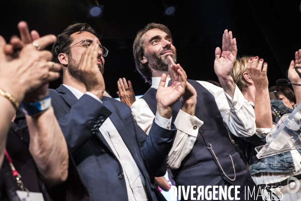 Meeting de Cedric Villani au théâtre du Gymnase.