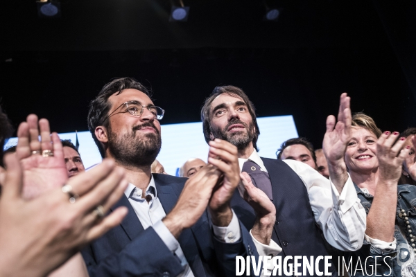 Meeting de Cedric Villani au théâtre du Gymnase.