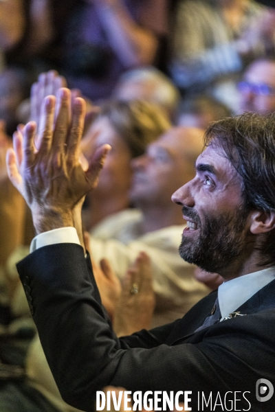 Meeting de Cedric Villani au théâtre du Gymnase.