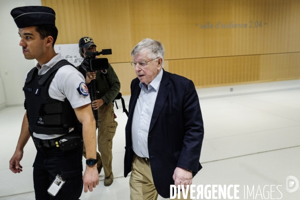 Fin du procès France-Télécom pour harcèlement moral.