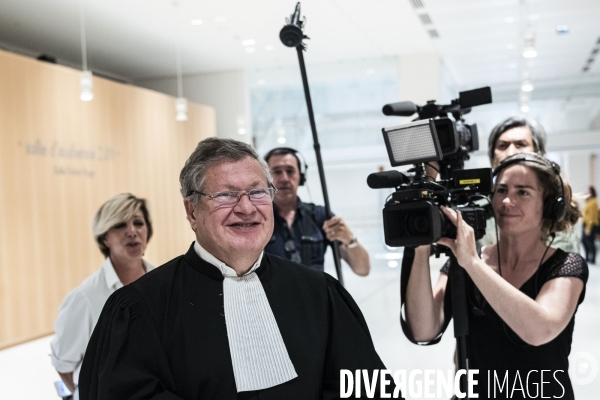 Fin du procès France-Télécom pour harcèlement moral.
