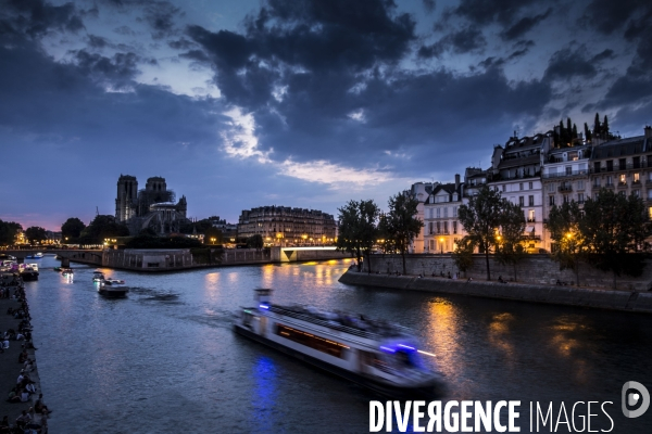 Notre-Dame de Paris 3 mois après l incendie.