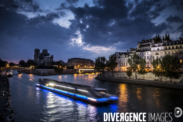 Notre-Dame de Paris 3 mois après l incendie.