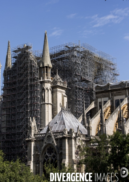 Notre-Dame de Paris 3 mois après l incendie.