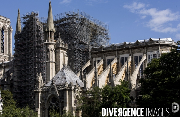 Notre-Dame de Paris 3 mois après l incendie.