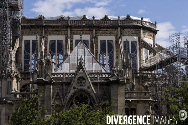 Notre-Dame de Paris 3 mois après l incendie.