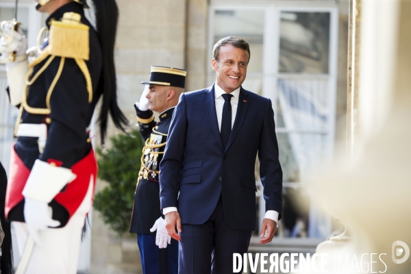 Le Président Emmanuel MACRON à la traditionnelle réception de l hôtel de Brienne.