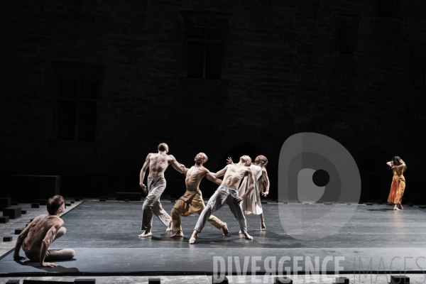 Outwitting the Devil / Akram Khan / Festival d Avignon