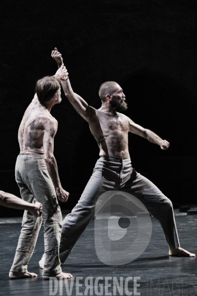 Outwitting the Devil / Akram Khan / Festival d Avignon