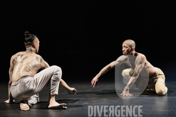 Outwitting the Devil / Akram Khan / Festival d Avignon