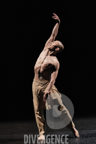 Outwitting the Devil / Akram Khan / Festival d Avignon