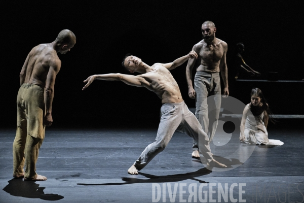 Outwitting the Devil / Akram Khan / Festival d Avignon