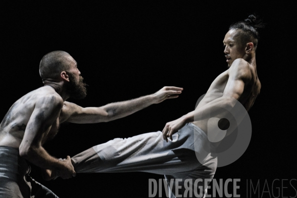 Outwitting the Devil / Akram Khan / Festival d Avignon