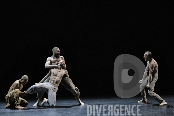 Outwitting the Devil / Akram Khan / Festival d Avignon