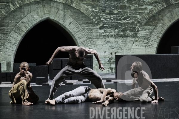 Outwitting the Devil / Akram Khan / Festival d Avignon