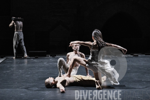 Outwitting the Devil / Akram Khan / Festival d Avignon