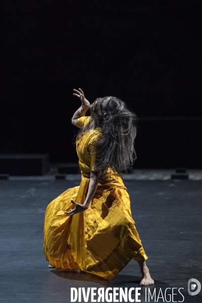 Outwitting the devil de akram khan