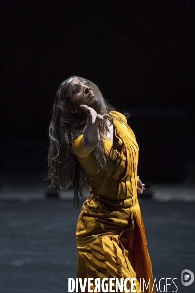 Outwitting the devil de akram khan