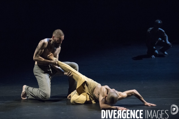 Outwitting the devil de akram khan