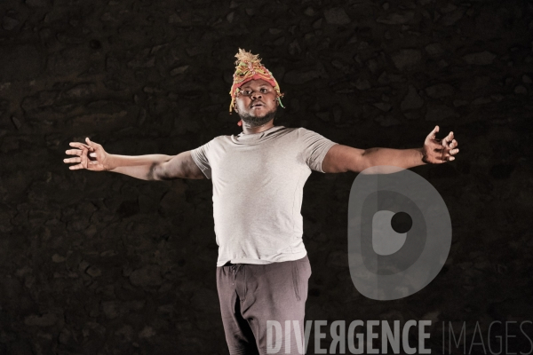 Histoire(s) du théâtre II / Faustin Linyekula / Festival d Avignon