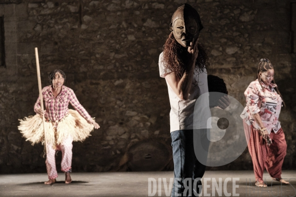 Histoire(s) du théâtre II / Faustin Linyekula / Festival d Avignon