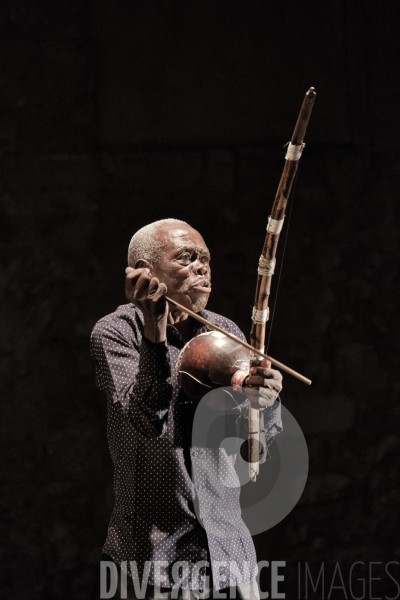 Histoire(s) du théâtre II / Faustin Linyekula / Festival d Avignon