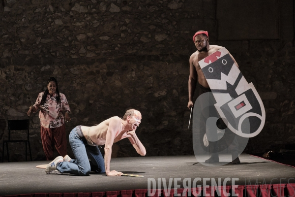 Histoire(s) du théâtre II / Faustin Linyekula / Festival d Avignon