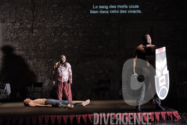 Histoire(s) du théâtre II / Faustin Linyekula / Festival d Avignon