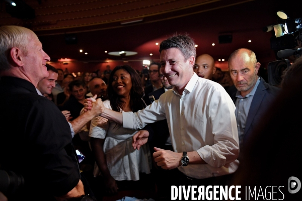 Elections municipales / Premier meeting de Benjamin Griveaux