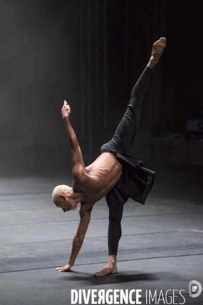 Autobiography de wayne mcgregor