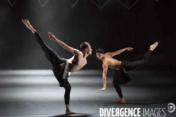 Autobiography de wayne mcgregor
