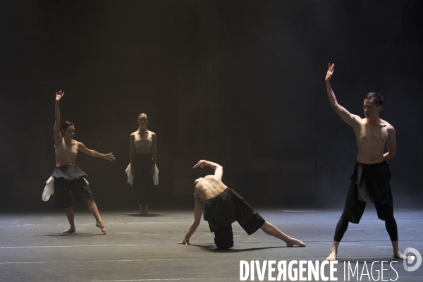 Autobiography de wayne mcgregor