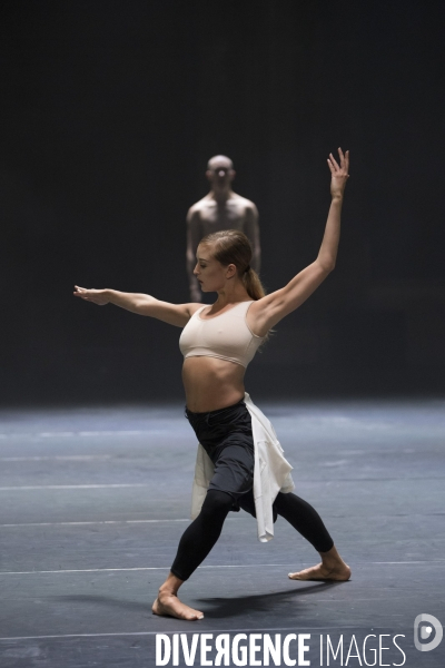 Autobiography de wayne mcgregor