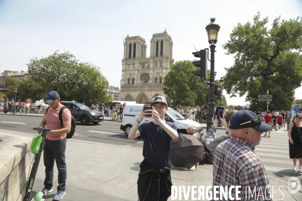 Notre dame le chantier trois mois apres