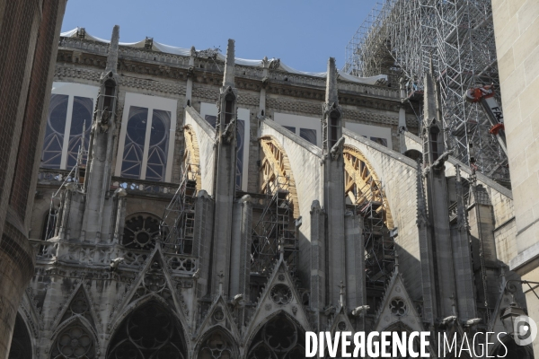 Notre dame le chantier trois mois apres