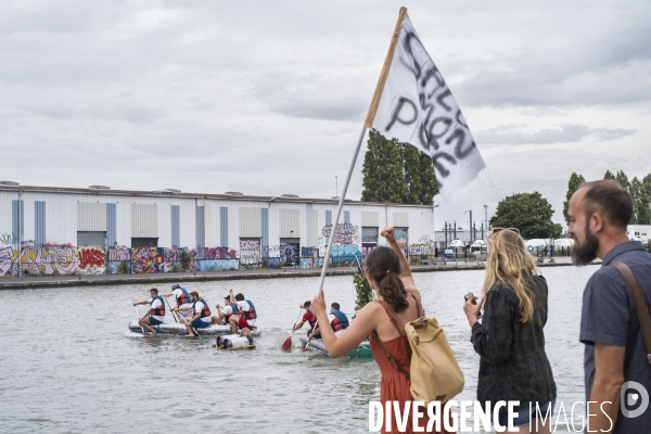 Course de radeaux sur canal de l ourcq a pantin.