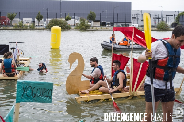 Course de radeaux sur canal de l ourcq a pantin.