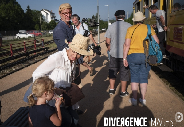 Petite Chronique d en Haut 2019. Tele Train Jaune