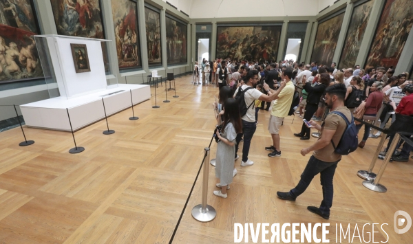 La joconde deplacee vers la galerie medicis
