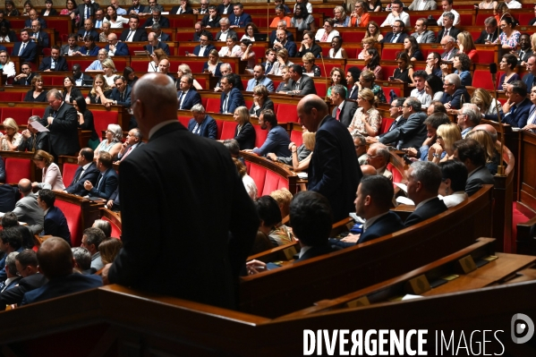 Assemblée nationale.  Questions au gouvernement.