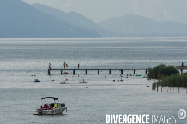 Sur les rives du lac du Bourget