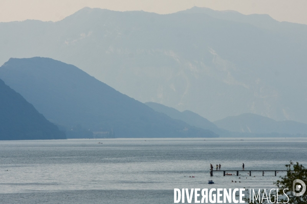 Sur les rives du lac du Bourget