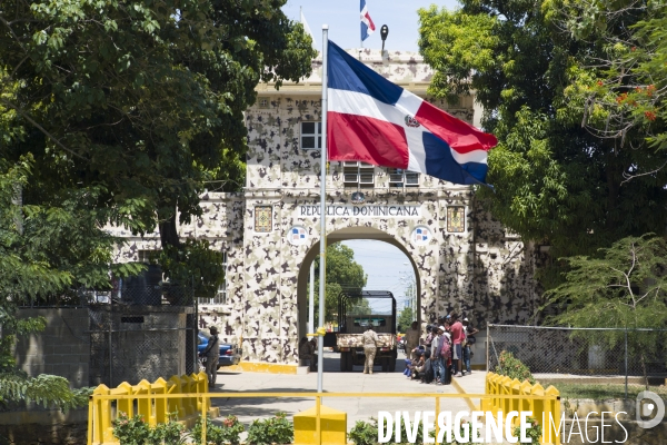 Echanges commerciaux a la frontiere entre haiti et la republique dominicaine.