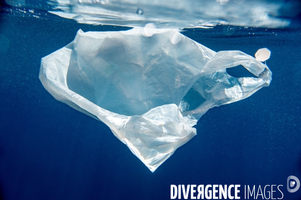 Pollution plastique en méditerranée
